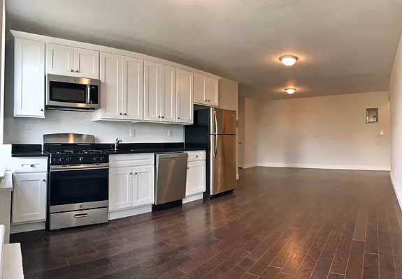 Rented by Zjama Realty Corp | media 3