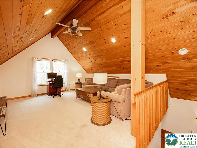 1212 Acacia Dr — Photo 86