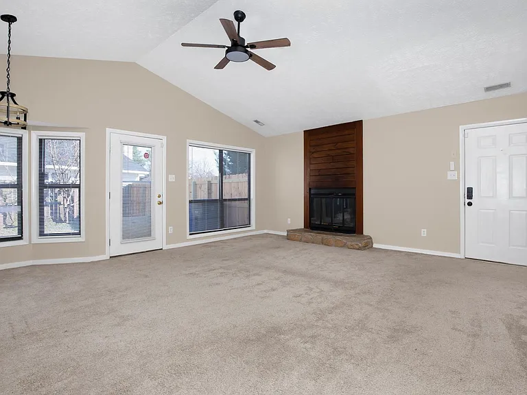7006 Candlewood Dr — Photo 8