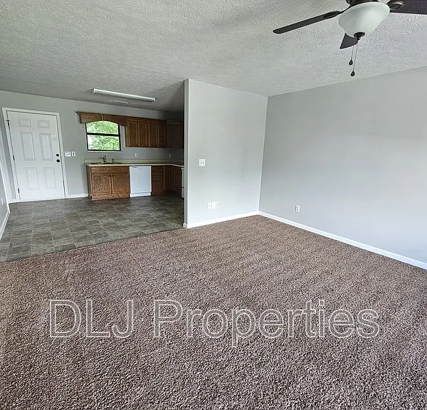 2149 McCleary Rd #4 — Photo 3