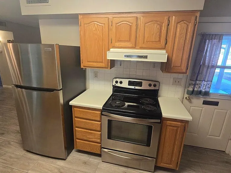 10601 W Bolivar Dr — Photo 16