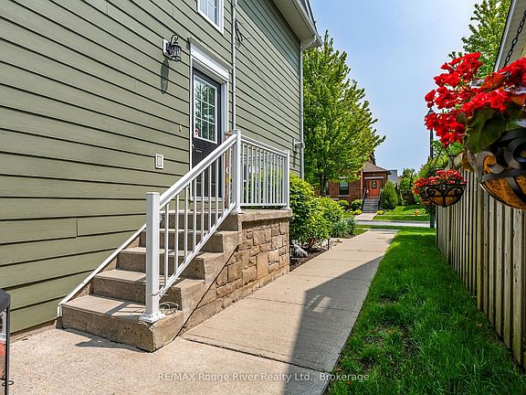 4th image of 845 Smith Rd #103