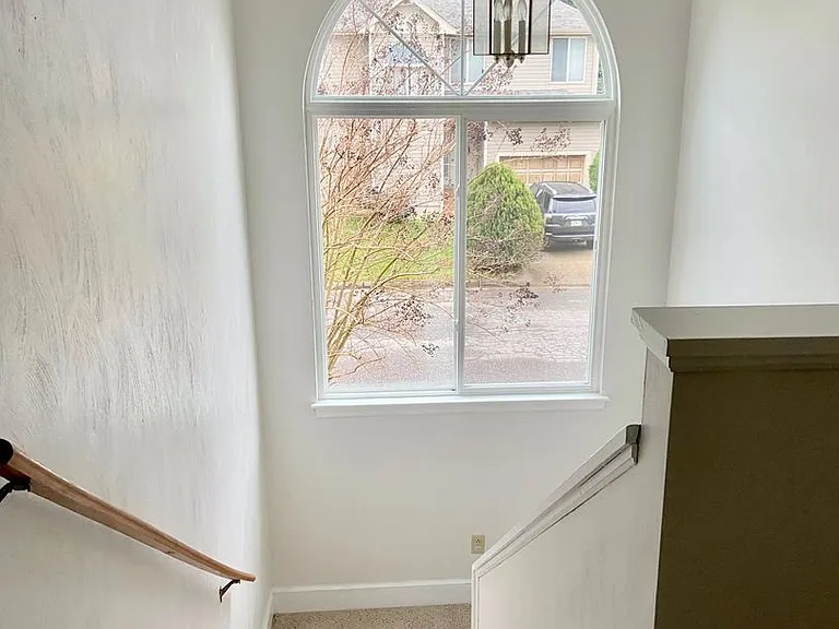 2300 Paragon Ct — Photo 11