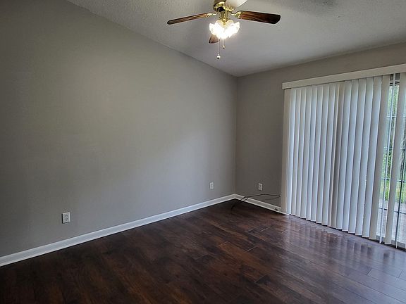 4th image of 811 Netherlands Dr
