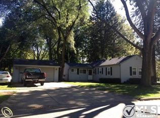 27852 Curtis Rd, Livonia, MI 48152