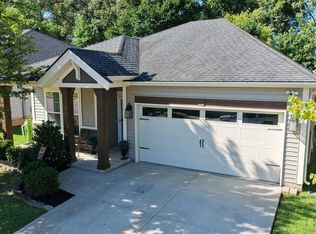 6411 Valley Brook Trce, Utica, KY 42376