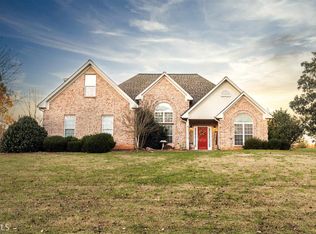 70 Anna Dr, Covington, GA 30014