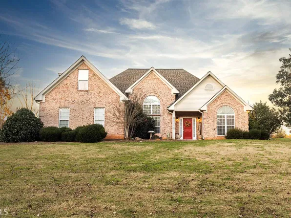 70 Anna Dr, Covington, GA 30014