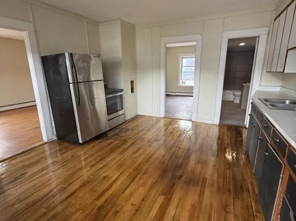 653 Cheshire St, Berlin, NH 03570