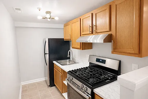 2472 Alabama Ave SE #B2 Photo 1