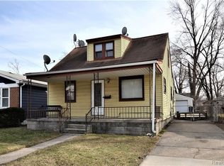 1704 Academy Ave, Ferndale, MI