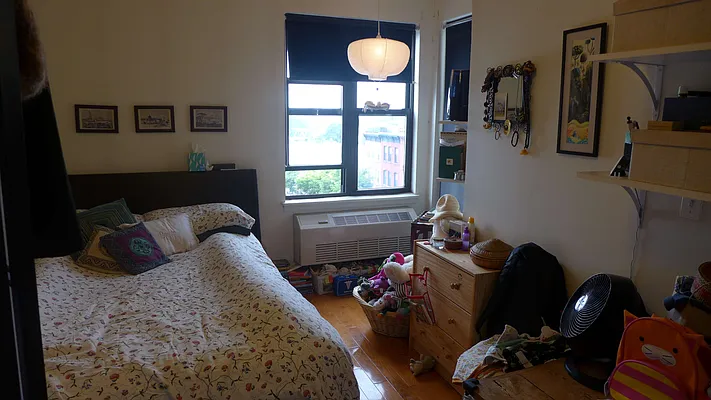 Rented by Garfield Realty  | media 32