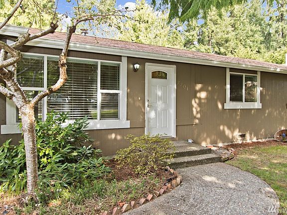 2nd image of 7701 192nd Ave E