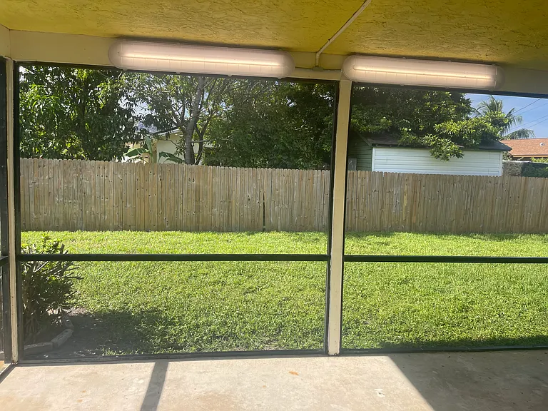 3525 Harlowe Ave — Photo 16