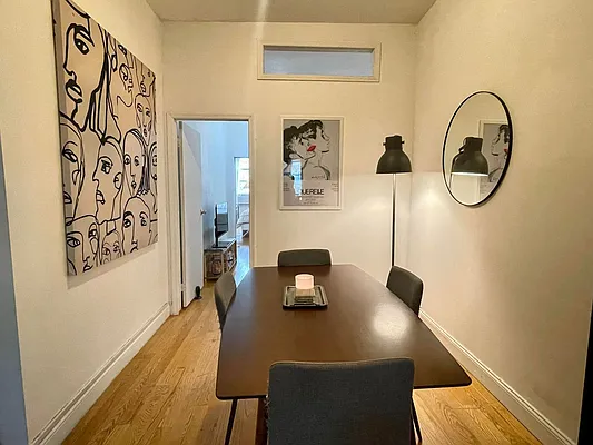 Rented by Compass | media 7