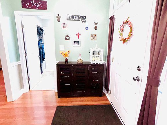 4th image of 3907 Applecross Rd