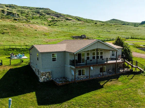 521 Cat Creek Rd, Sheridan, WY 82801