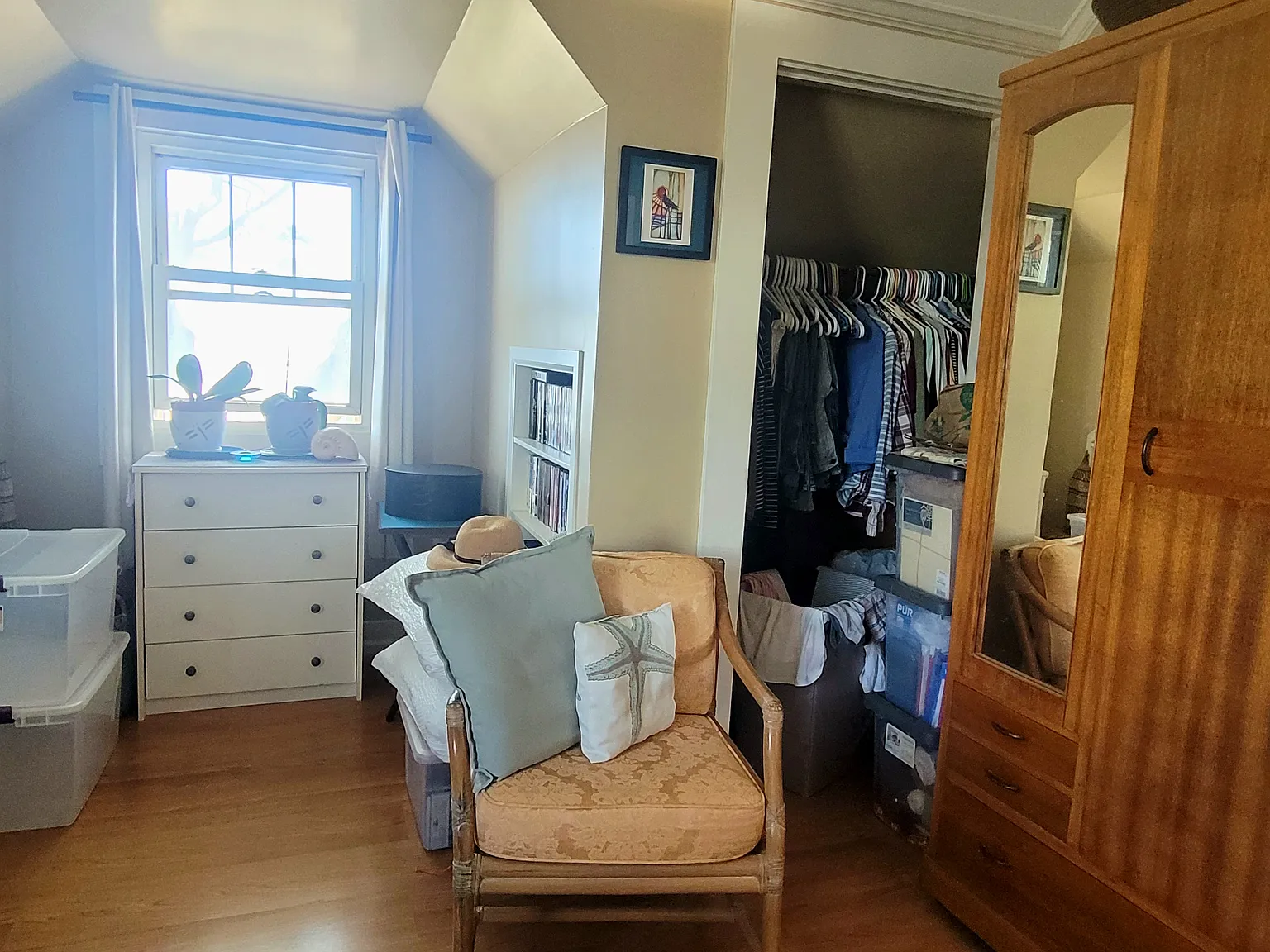 3 bed, 8600 sqft, $1,550 — Photo 4