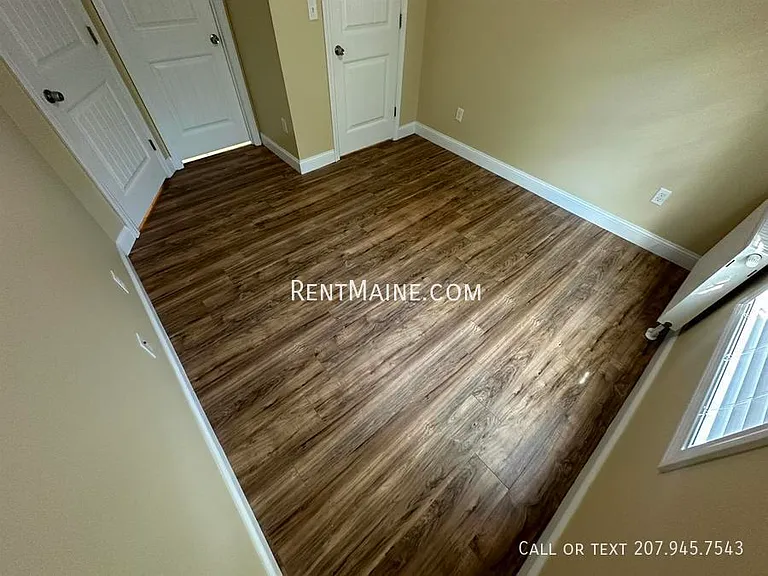 37 Basketball Ct — Photo 11