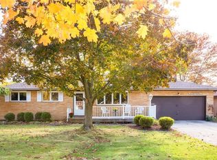 13911 Sheldon Rd, Middleburg Heights, OH 44130