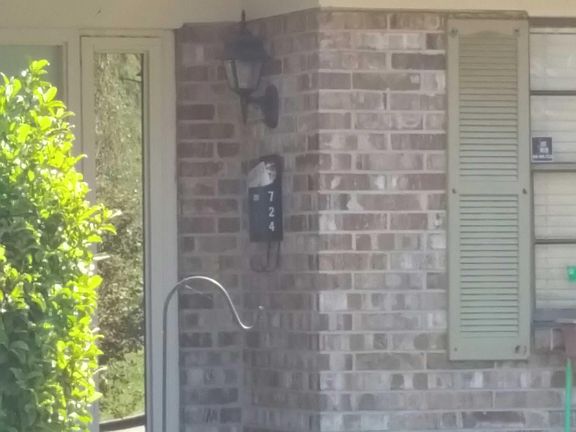 3rd image of 724 Bowie Blvd