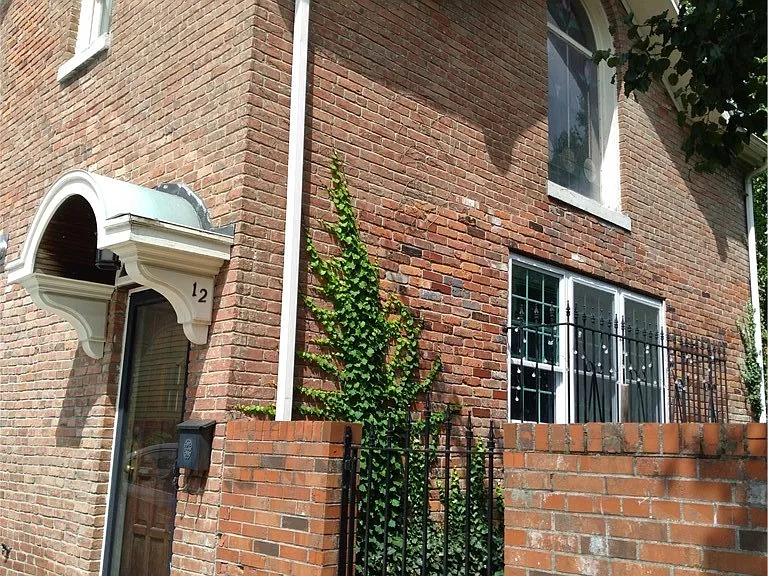 12 Park St — Photo 3