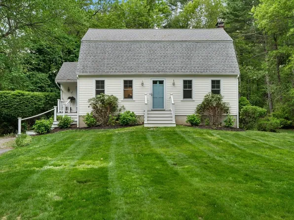 216 Autumn Ave, Duxbury, MA 02332