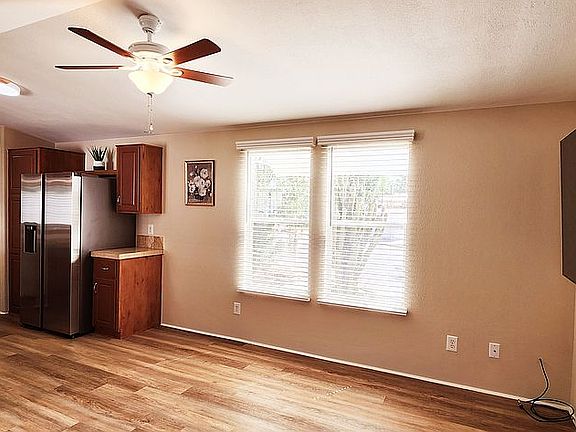 5th image of 3115 N Fairview Ave Unit 164