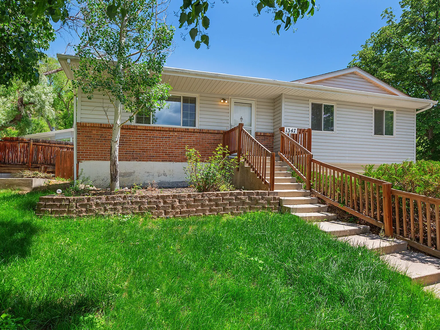 3 bed, 1740 sqft, $2,300 — Photo 1