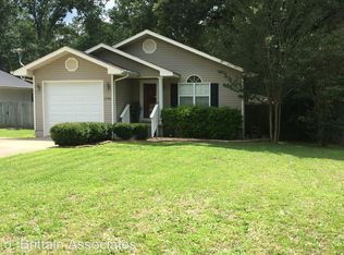 1722 Circle Dr, Oxford, AL 36203