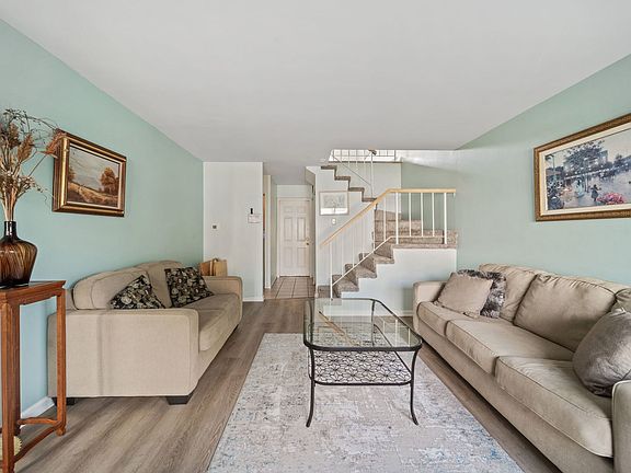 2nd image of 1774 Raleigh Ln #1774