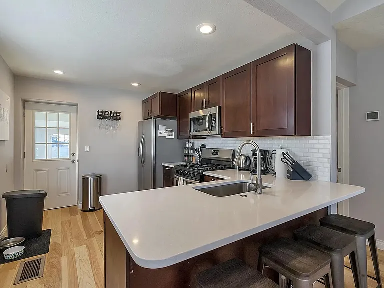 3331 N Lafayette St — Photo 4