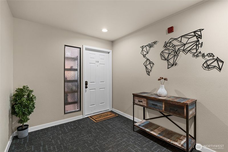 5th image of 613 4th Avenue W #103