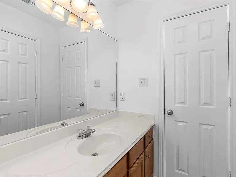 3511 Farah Dr — Photo 22