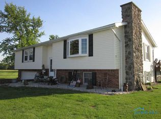 7631 Mermill Rd, Portage, OH 43451