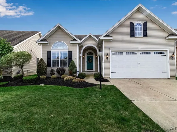 102 Dockside Pkwy, East Amherst, NY 14051