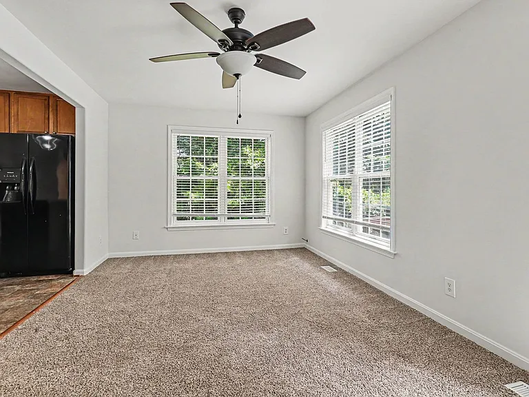 23043 Triple Crown Dr — Photo 6