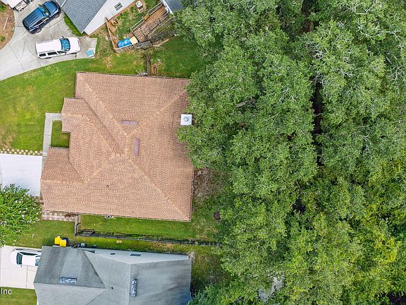 3rd image of 12827 BLACK ANGUS Drive