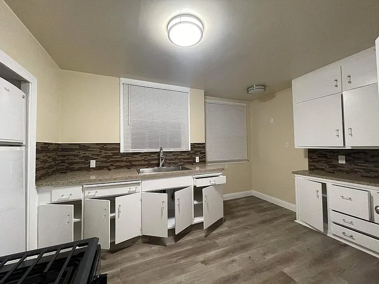 1294 32nd Ave #1 — Photo 3