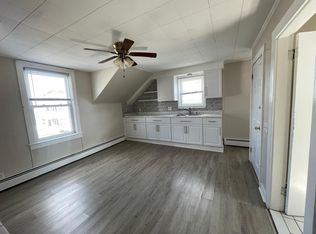 20 Norris Ave FLOOR 2, Pawtucket, RI 02861