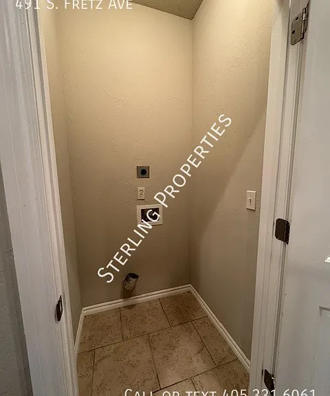 491 S Fretz Ave — Photo 11