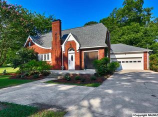 1205 Sparkman St SW, Hartselle, AL 35640