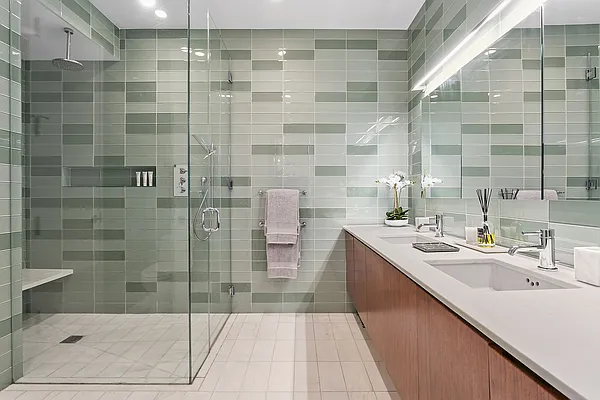 Sold by Compass | media 9