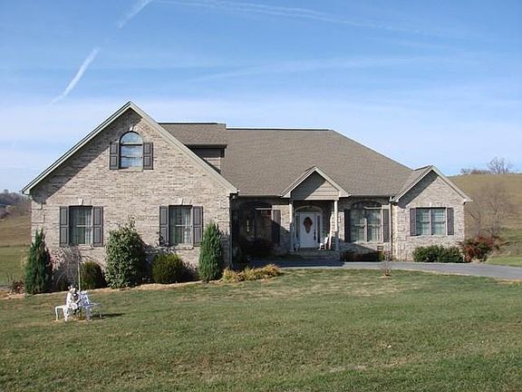4th image of 24075 Berry Creek Dr