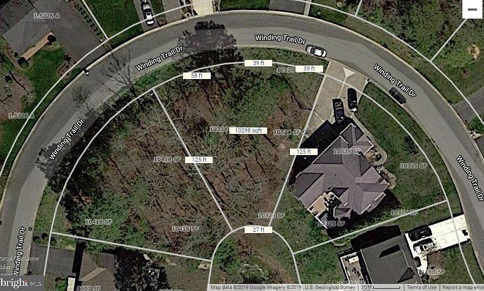 1st image of Winding Trail Dr