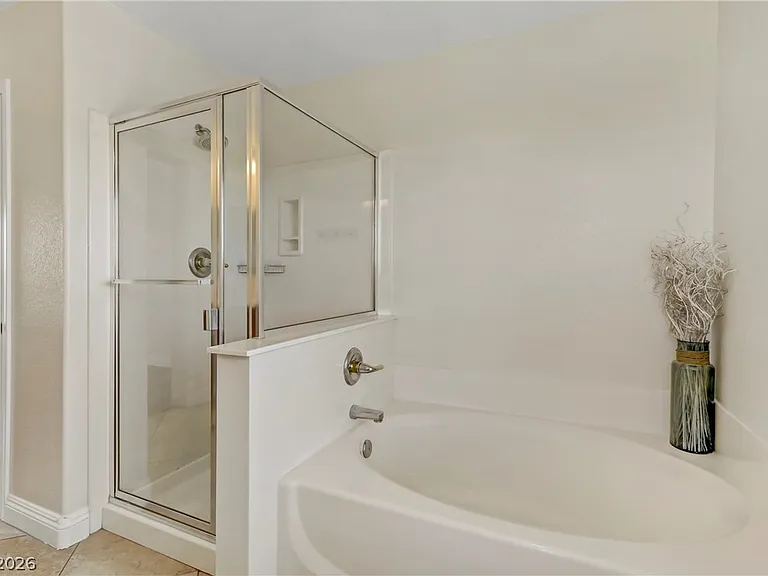 11223 Tribiani Ave — Photo 39