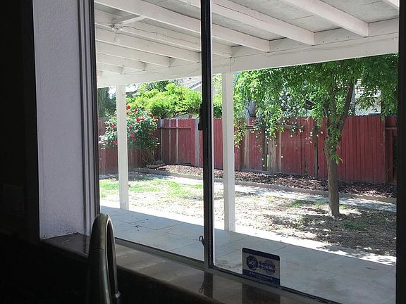 5th image of 4315 E West S Woods Blvd