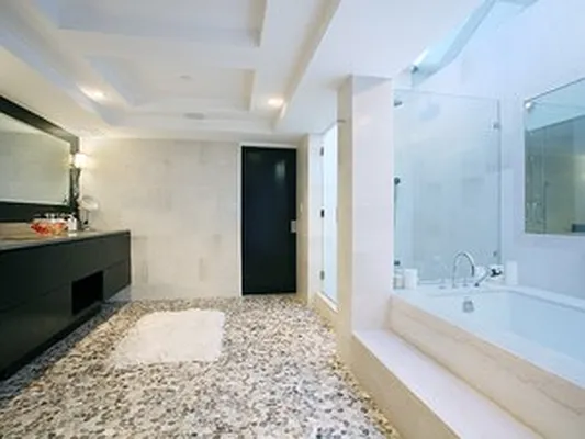 Sold by Corcoran | media 8