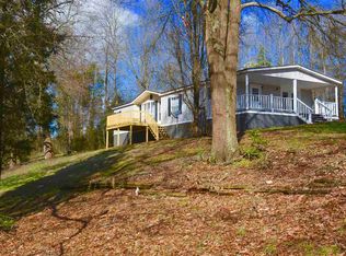 3304 Bridges Lake Rd, Mooresboro, NC 28114