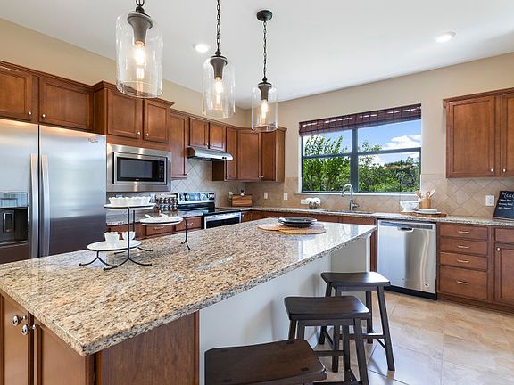 Model Representation Kitchen with stainless steel appliances